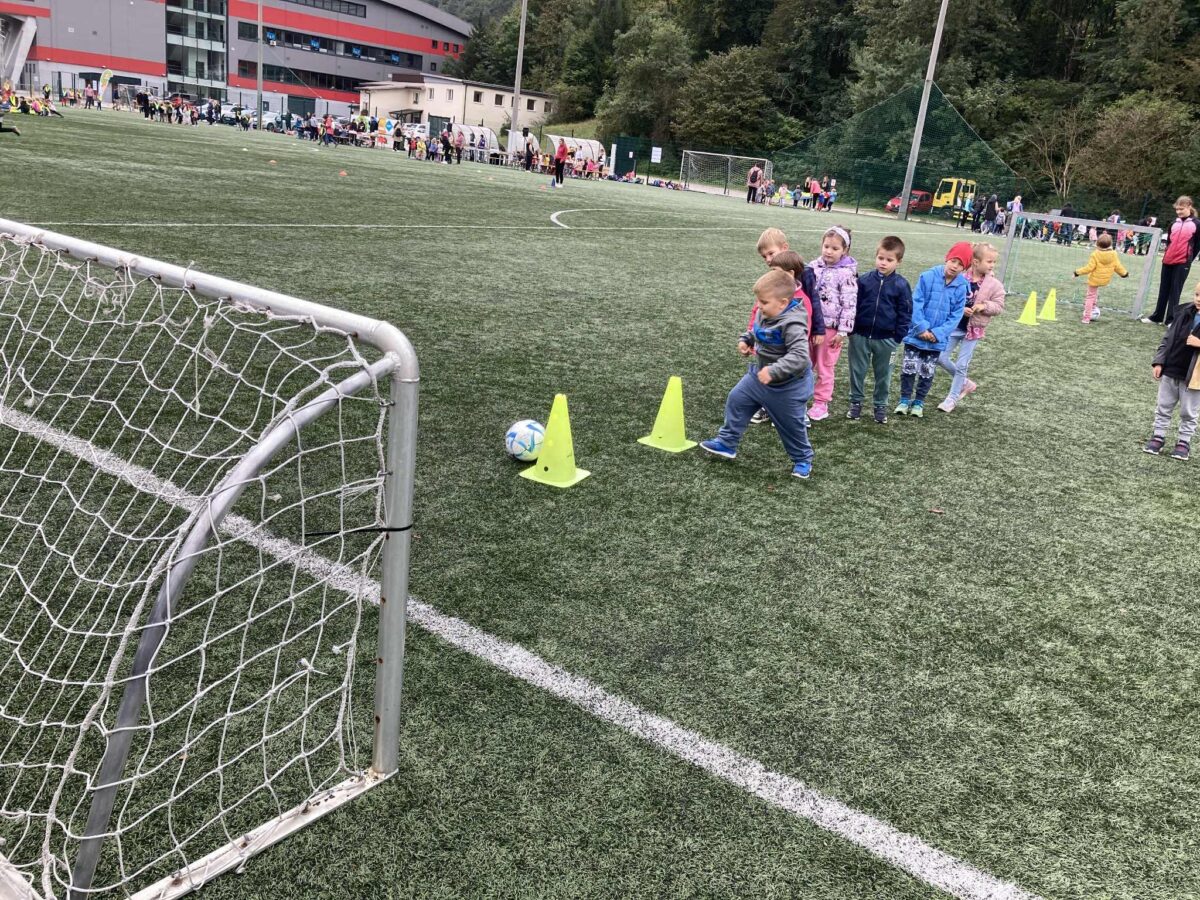 Vodenje žoge in goool – Podmežakla – Mini olimpijada(1)