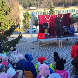 Skupaj čaramo s čarobnimi besedami