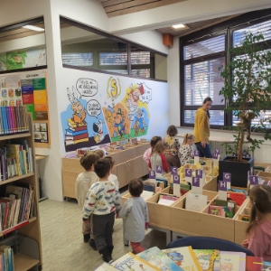 Ogled knjig primernih za najmlajše otroke v šoli