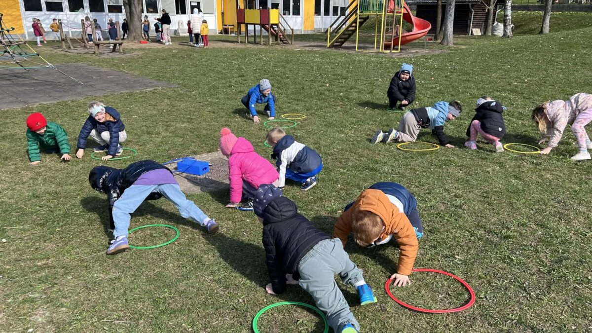 Gibalna igra, kjer je potrebna velika pozornost in iznajdljivost