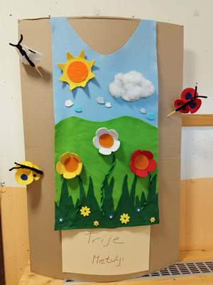 Trije metulji, razstava skupine Mucek