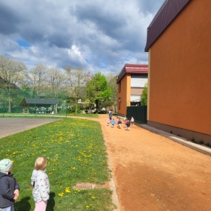 Hitimo, da pretečemo krog za naš planet