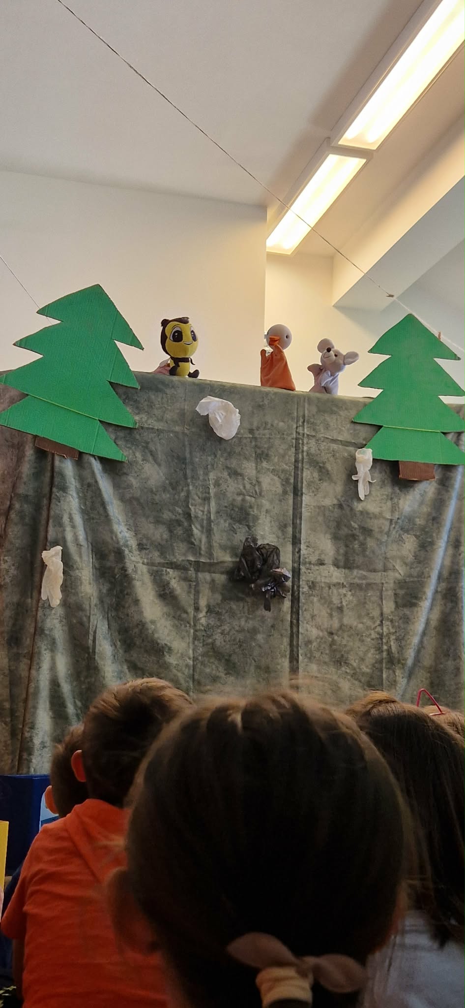 Igrica Spet pomlad bo prišla