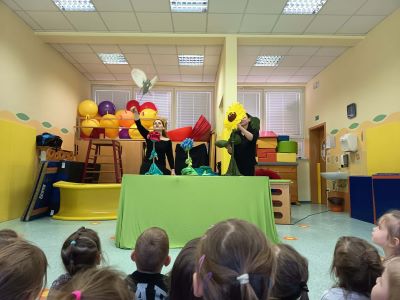 Predstava Jagoda – prihod metulja