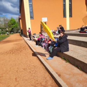 Tribuna polna navijačev in spodbujavalcev