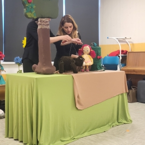 Tudi globoko v gozdu Jagoda rada pomaga živalim