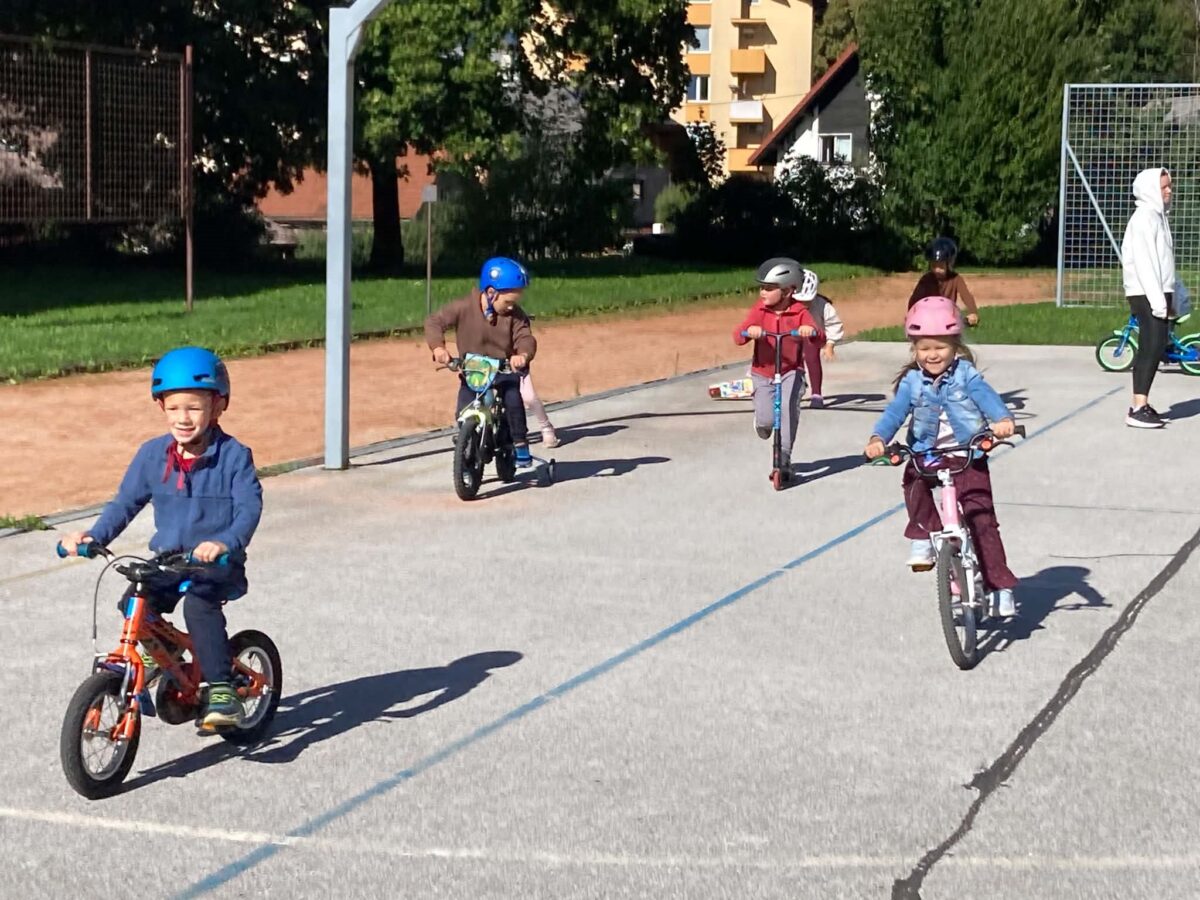 Spretna vožnja z upoštevanjem pravil