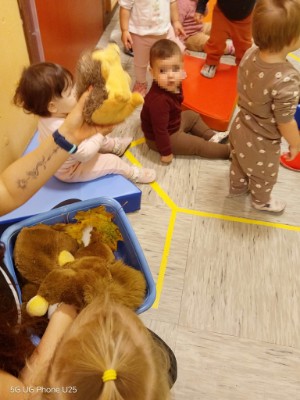 Petje in druženje pri najmlajših junakih